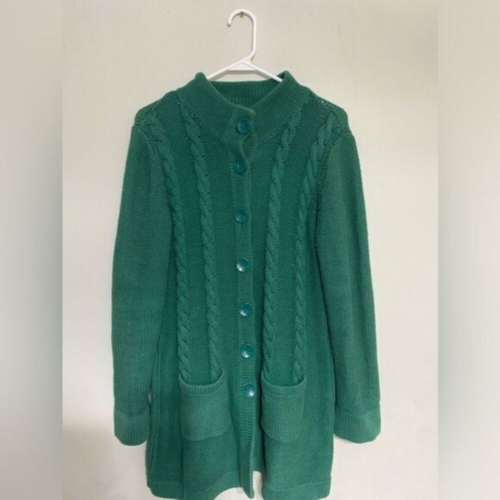 Women’s Long Green Chadwick’s Sweater Size Petite Medium